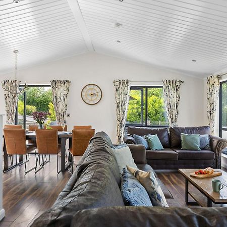 Lilac Lodge, 22 Roadford Lake Lodges Lifton Εξωτερικό φωτογραφία