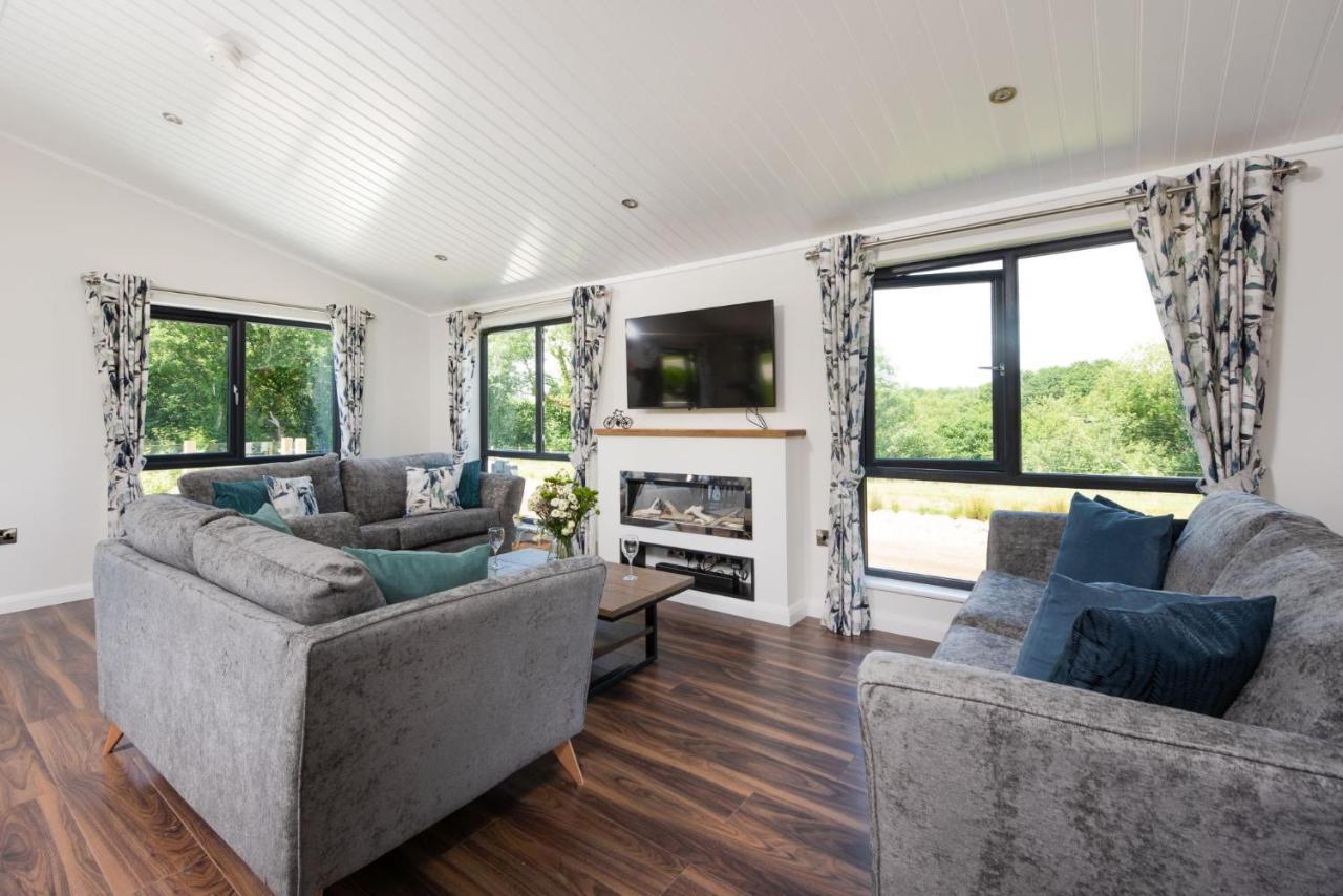 Lilac Lodge, 22 Roadford Lake Lodges Lifton Εξωτερικό φωτογραφία