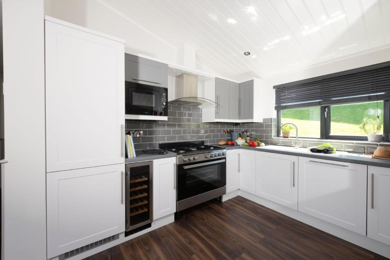 Lilac Lodge, 22 Roadford Lake Lodges Lifton Εξωτερικό φωτογραφία
