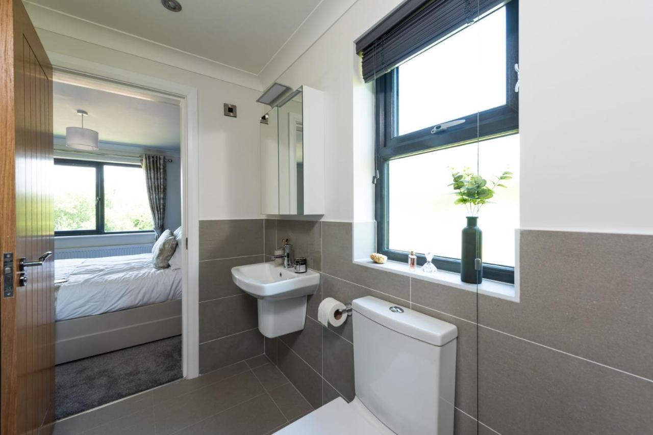 Lilac Lodge, 22 Roadford Lake Lodges Lifton Εξωτερικό φωτογραφία