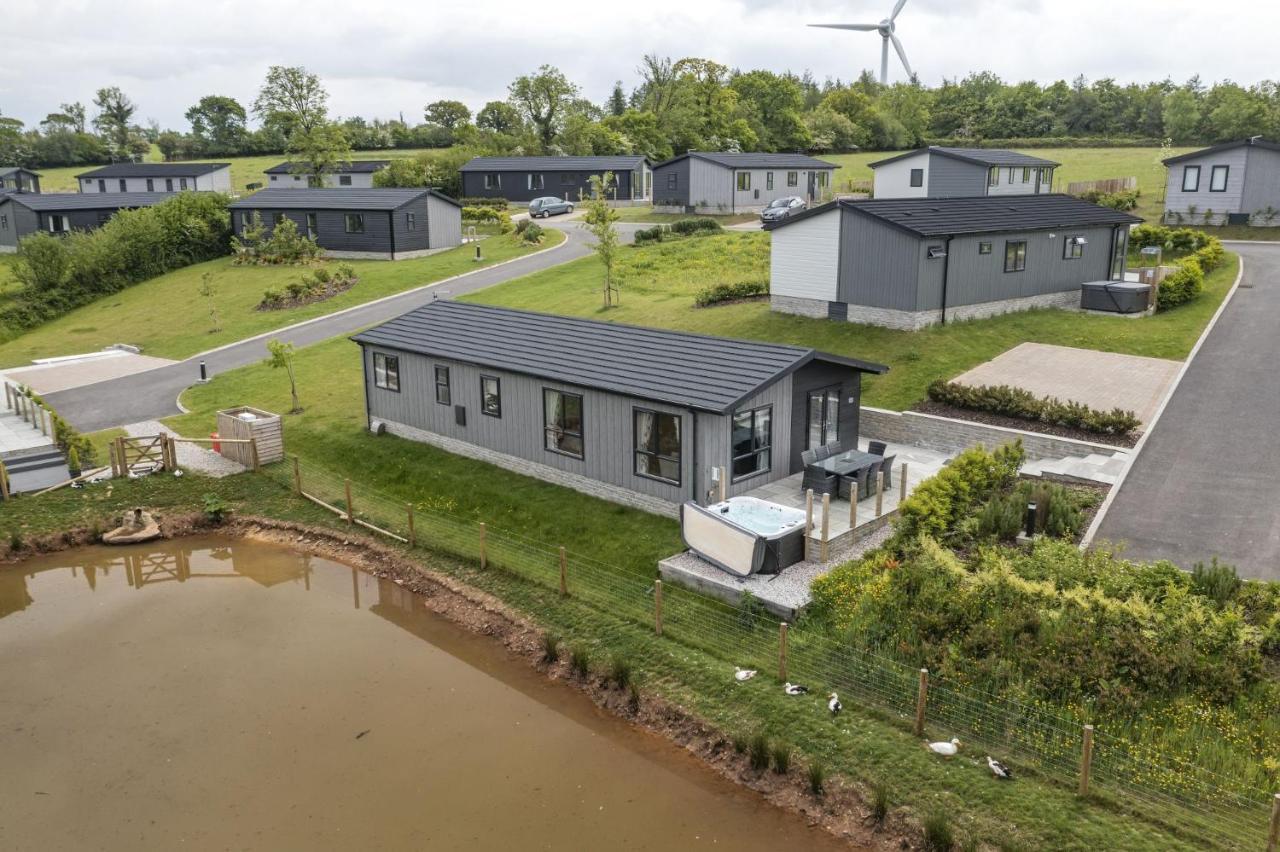 Lilac Lodge, 22 Roadford Lake Lodges Lifton Εξωτερικό φωτογραφία